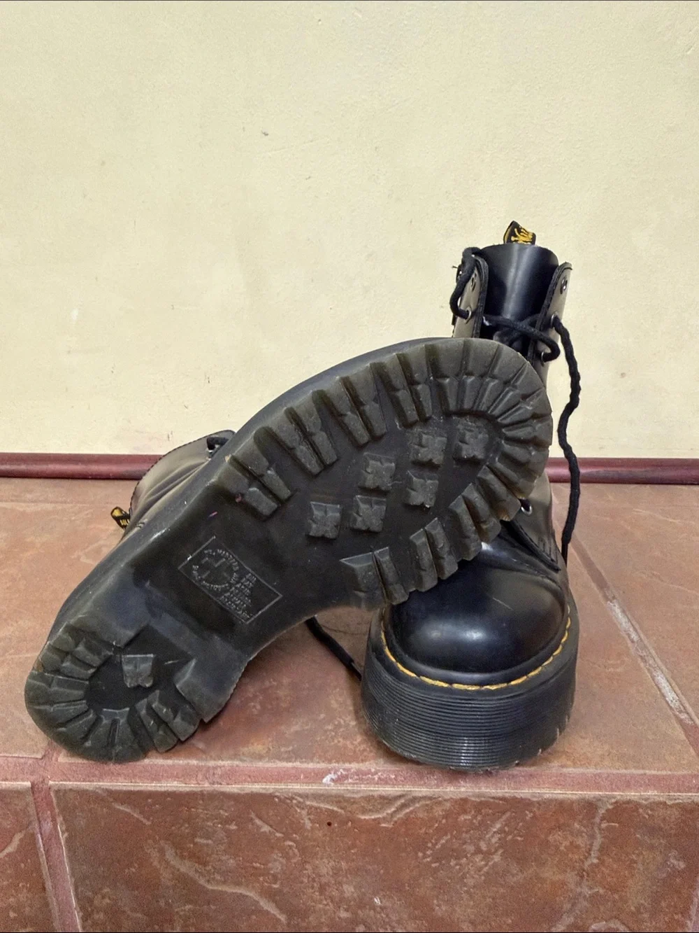 Dr. Martens JADON BOOT SMOOTH LEATHER PLATFORMS - Picture 9 of 10